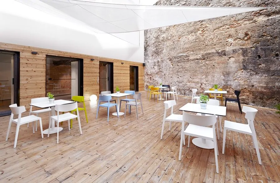 diseño de interiores para empresas en Tarragona mobiliario empresas (2)