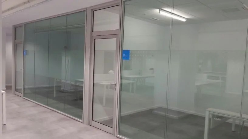 mamparas de oficinas en Tarragona (1)