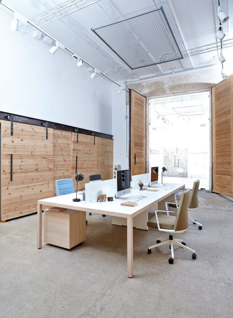 mobiliario de oficinas en Tarragona mesas y sillas mobiliario de oficinas en Tarragona mesas y sillas