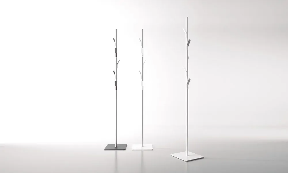 coat hangers percheros